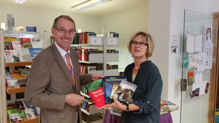Bibliothek Tabarz Werner Pidde und Carola Wei