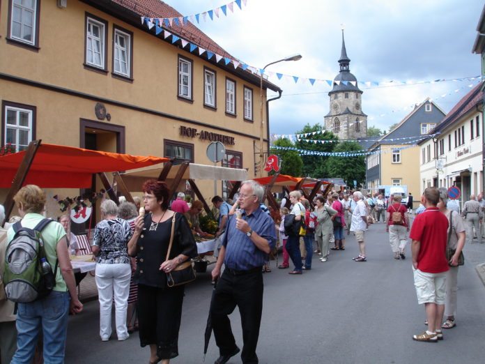 Kunst- und Handwerkermarkt 1