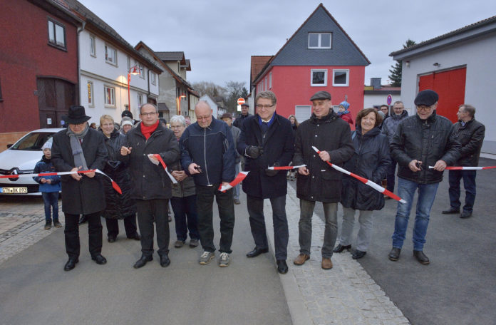 515-2017 Hauptstraße in Sundhausen übergeben- Lutz Ebhardt