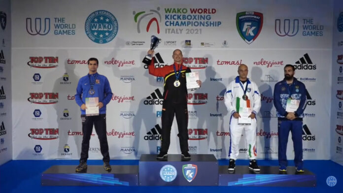 (c) WAKO IF - Awards Kick-Light Masters -94kg