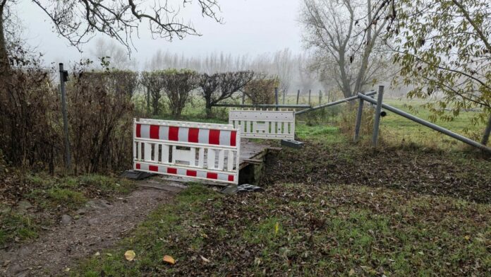 375-2024 Brücke im Mönchpark über die Rot wird neu gebaut
