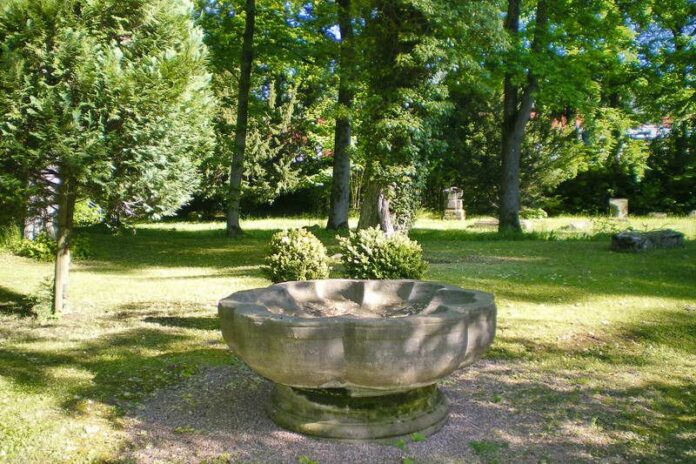 georgenthal_kurpark_klosterruine_03-da45eea9
