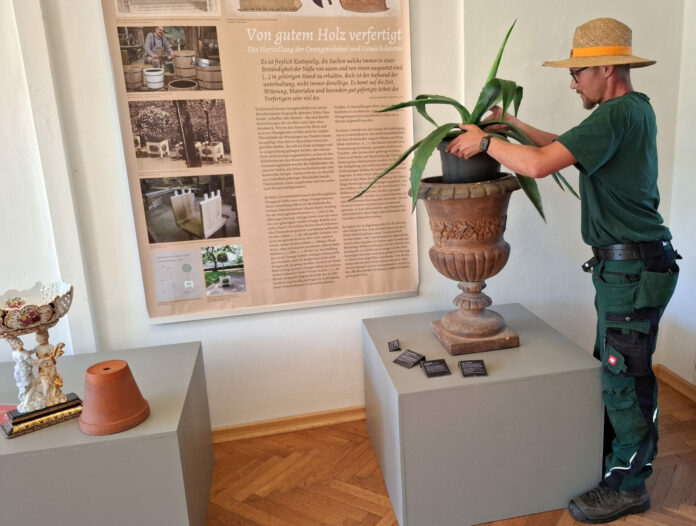 Ausstellungsaufbau in der Herzoglichen Orangerie Gotha, Foto STSG, Jens Scheffler