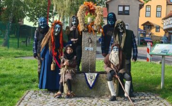 Jetzt ist er da: Erntekrone läutet Herbstzeit in Siebleben ein