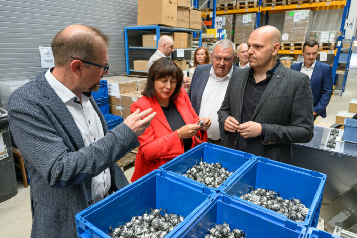Investitionen in Gotha Straub KG strawa GmbH